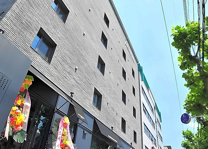 Hotel Sillim Dominique
